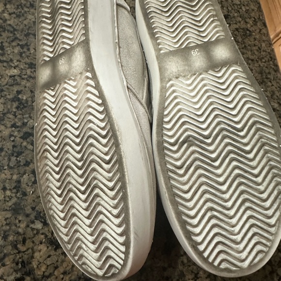 Steve Madden Shoes - Picture 2 of 5